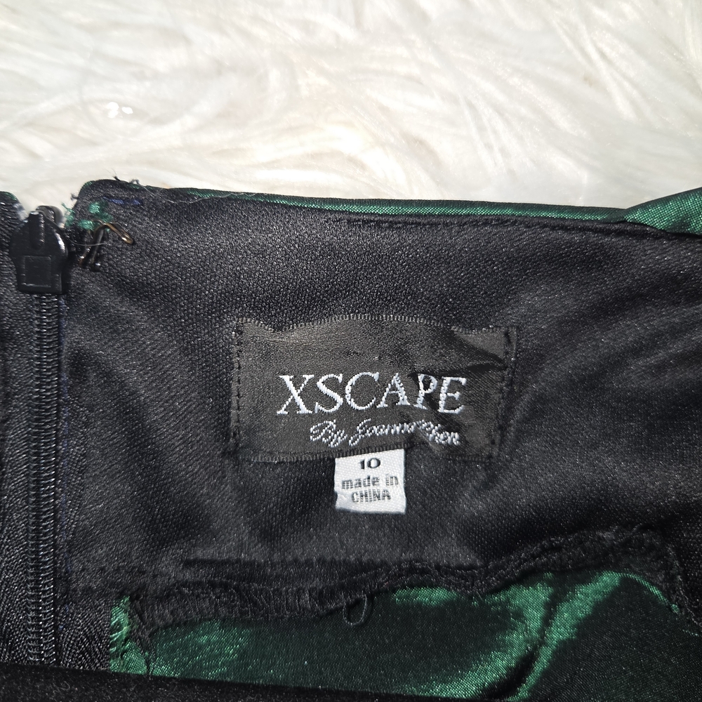 Xscape Emerald Green evening Cocktail Midi Dress. Size 10 - Picture 7 of 12